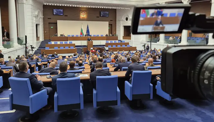 Депутатите обсъждат нови санкции за замърсяване на въздуха Депутатите обсъждат нови санкции за замърсяване на въздуха