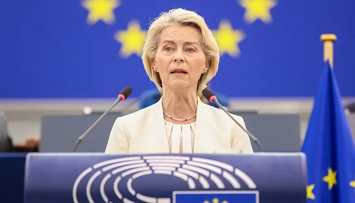 Канада поканена за асоцииран член на ЕС от Урсула фон дер Лайен