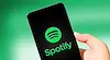 Spotify блокира над 50 милиона песни, генерирани с AI