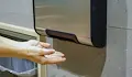 Сушилките са едно от най-вредните неща в обществените тоалетни