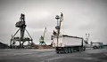 „Пристанищен комплекс - Русе“ блокира платени кранове за над 100 000 евро