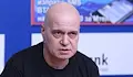Слави Трифонов поиска оставката на Михаела Доцова