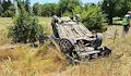 Шофьорка обърна колата си по таван край Семерджиево
