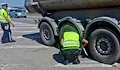 Засякоха камион с прекратена регистрация в Ценово
