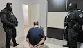 Разбиха канал за мигранти в тайници на ТИР-ове