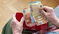 Българската пенсия замества близо 60% от дохода