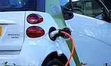 Продажбите на електромобили в ЕС скочиха със 73%