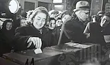 Архивни кадри показват как са гласували русенци през 1959 година