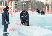 Учени създадоха лед със здравината на бетон