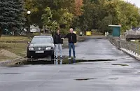 Откриха дефект след ремонта на улица в Бяла