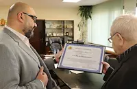 Удостоиха маестро Вили Икономов с почетна грамота