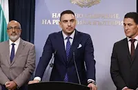 Управляващите опитват да сложат край на среднощния тормоз от колектори