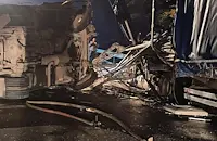 Двама шофьори загинаха при удар между автобус и камион край село Говедаре