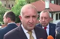 Румен Радев: Липсват категорични доказателства чии са дроновете в Черно море