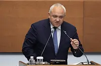 Иван Демерджиев свърза бомбените заплахи с разкритията за полетите на Пеевски