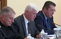 Су-25 и хеликоптери издирват оцелели в Черно море
