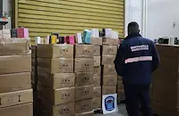 Задържаха над 6 000 парфюма в ТИР край село Скомля