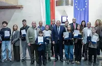 Вътрешният министър отличи трима ученици от Русе за проявена доблест