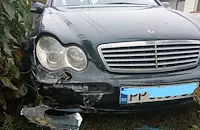 14-годишно момче се заби с „Мерцедес“ в ограда в село Острово