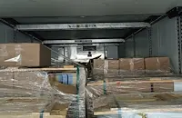 Русенски митничари спряха ТИР с милиони заготовки за цигари