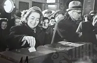 Архивни кадри показват как са гласували русенци през 1959 година