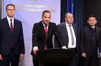 ДПС: Полицаи биха и заплашиха с изнасилване младеж в Кърджали