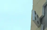 Вятър отнесе изолация на саниран блок в Шумен