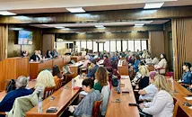 Община Русе събра експерти срещу агресията в училище