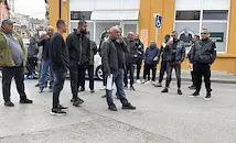 Върбан Върбанов събра роми на протест в Русе