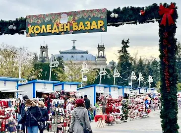 Ледена пързалка и 22 павилиона посрещат русенци за зимните празници