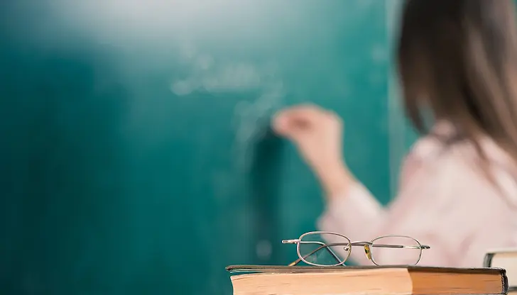 Синдикат „Образование“ критикува управляващите за неизпълнени обещания Синдикат „Образование“ критикува управляващите за неизпълнени обещания