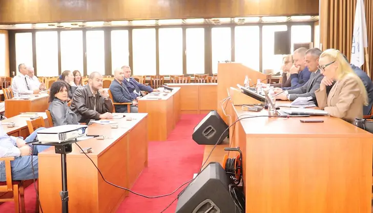 Демонстрационно гласуване в Русенско с нови технологии