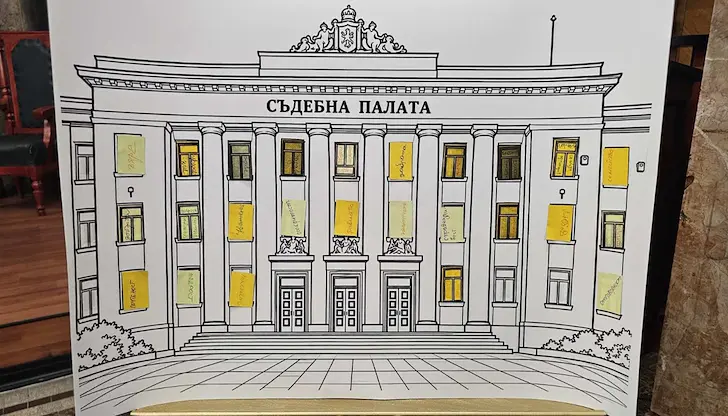 Ученици от Русе наградени в конкурса „Архитектура на справедливостта“