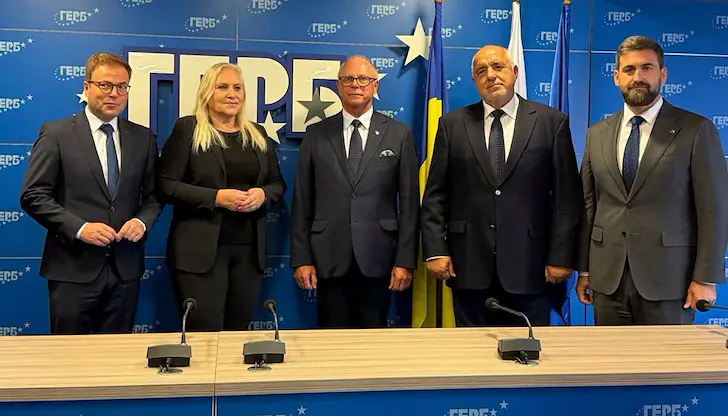 Лидерът на ГЕРБ обсъди сигурността с евродепутати Лидерът на ГЕРБ обсъди сигурността с евродепутати