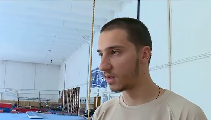 Симеон Михайлов подобри постижението на испанския шампион Алехандро Тахи Симеон Михайлов подобри постижението на испанския шампион Алехандро Тахи