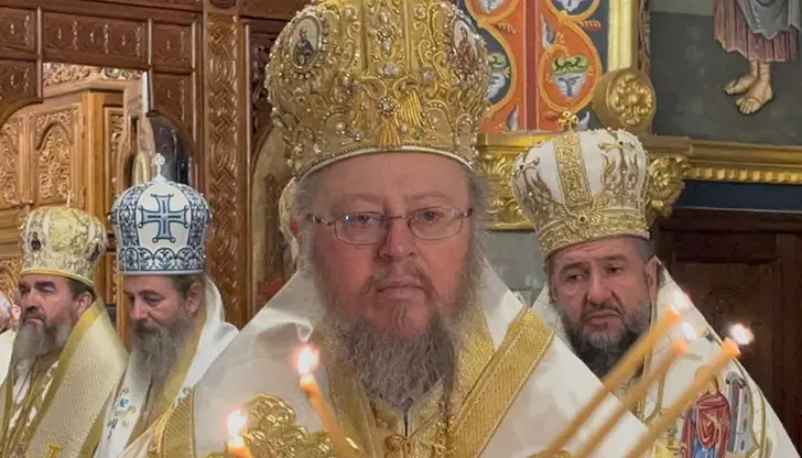 Русенският митрополит Наум в Румъния за паметта на епископ Гурий