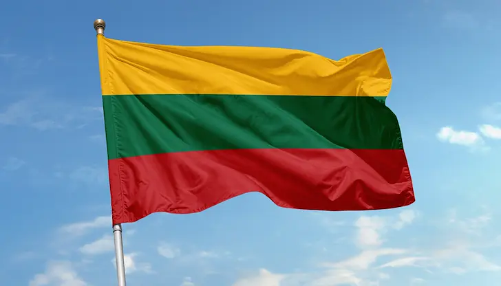 Вилнюс затвори летището заради дрон от Беларус