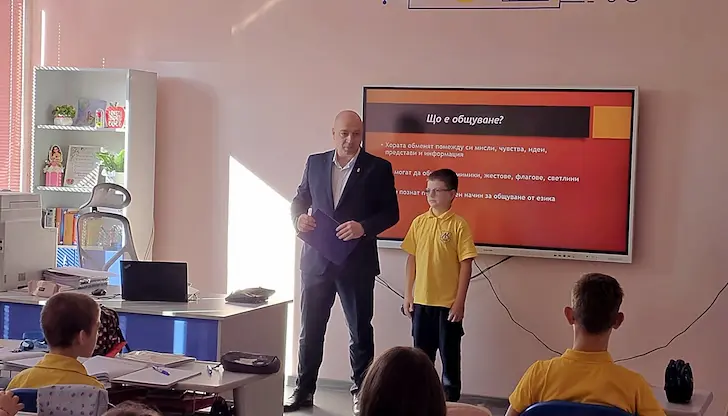 Петокласник от Русе награден за проявена доблест