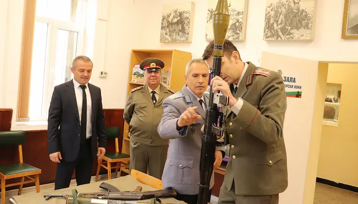 Тържество на Военно окръжие - Русе с награди и повишения