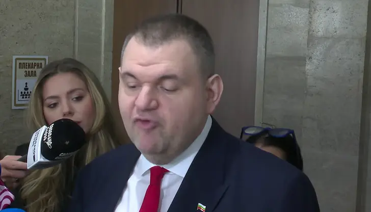 Виждам, че Румен Радев отново е лъга