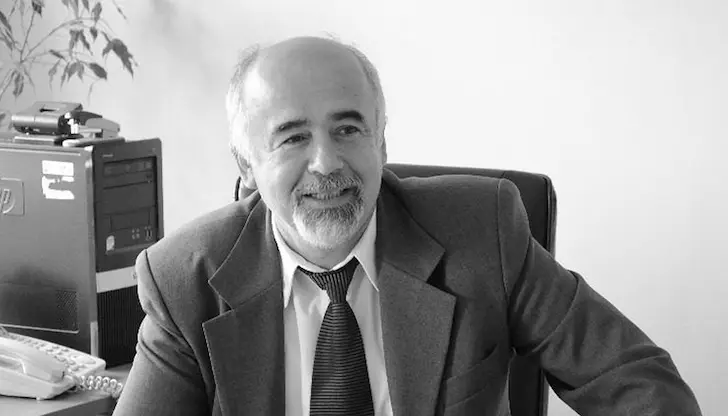 Поклонение пред Румен Януаров в събота в Русе