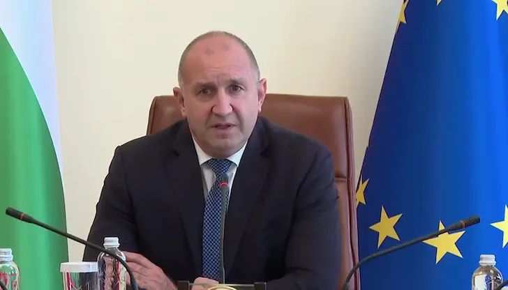 Премиерът осъди погазването на международното право след атаката с дронове в Черно море