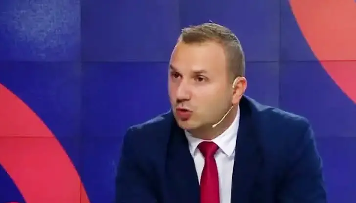 Даниел Парушев свързва нощните бързи кредити с хазарта Даниел Парушев свързва нощните бързи кредити с хазарта