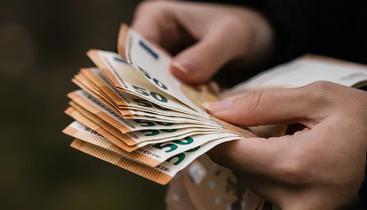 Финансовата рамка надделя над обещания максимален праг Финансовата рамка надделя над обещания максимален праг