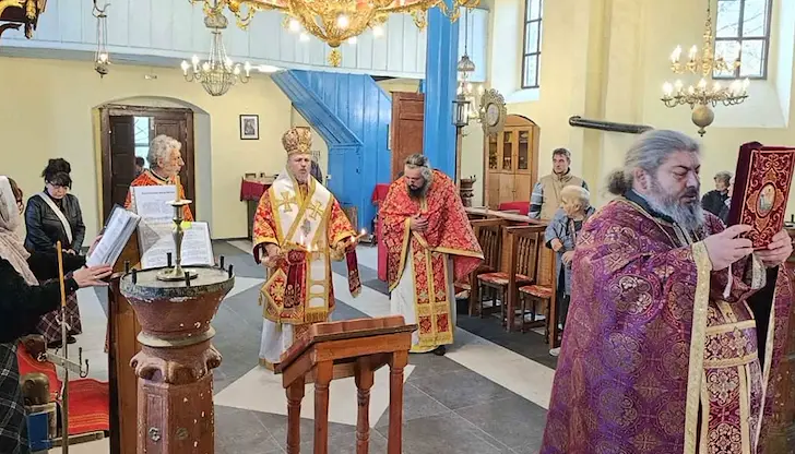 Епископ Макарий отслужи литургия в храм "Свети Димитър" в Басарбово