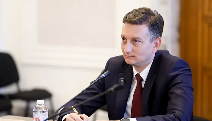 Масови съкращения и нова структура в Министерството на иновациите Масови съкращения и нова структура в Министерството на иновациите
