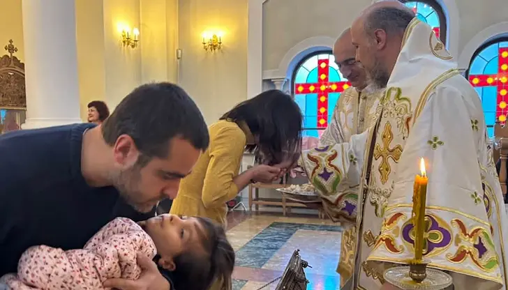 Поклонение пред мощите на свети Андрей Първозвани в Русе