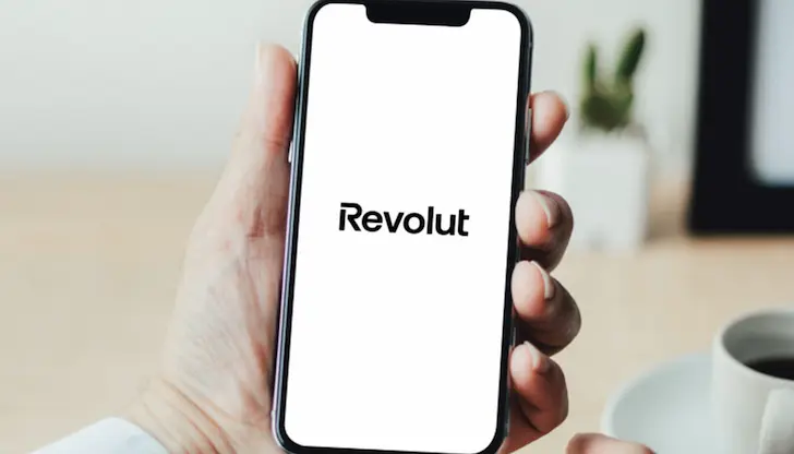 Revolut възстанови услугите си след технически проблем