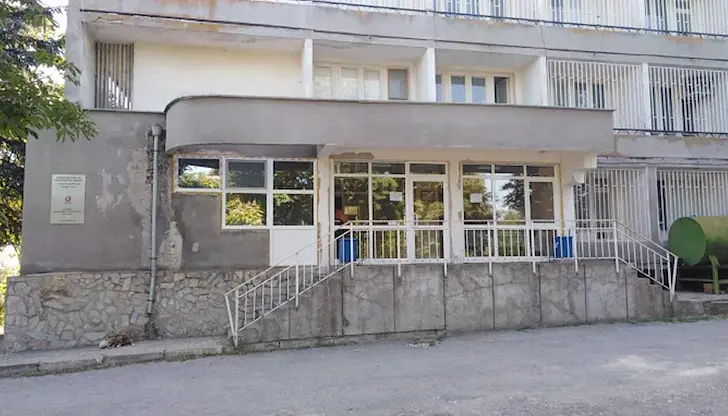 Затварят гишетата в Районно управление Ветово заради спиране на тока