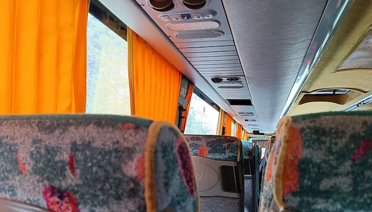 Разкрита схема за фалшиви автобусни билети в Русе